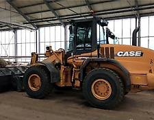 New Holland Radlader Case 621 New Holland Hoflader JCB cat Liebherr Komatsu